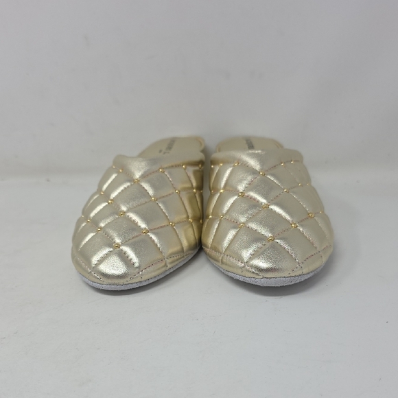 Jacques Levine Elegant Women's Gold Quilted Slippers Size 8 - Picture 2 of 6